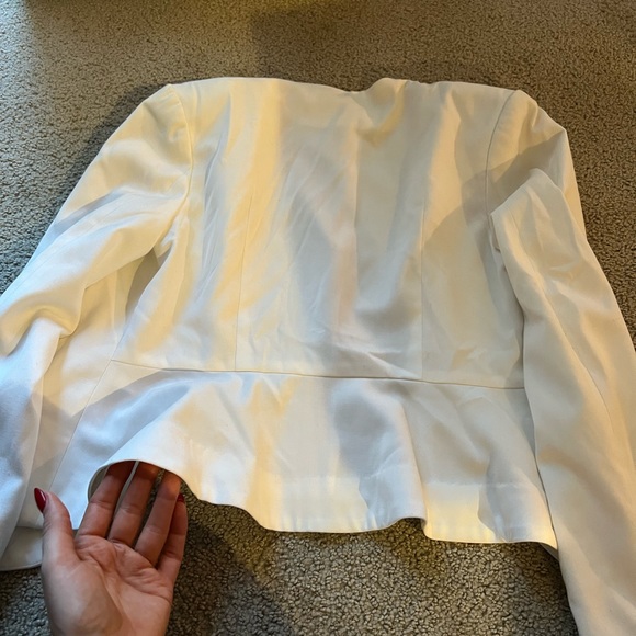 White Blazer H&M - Picture 3 of 3